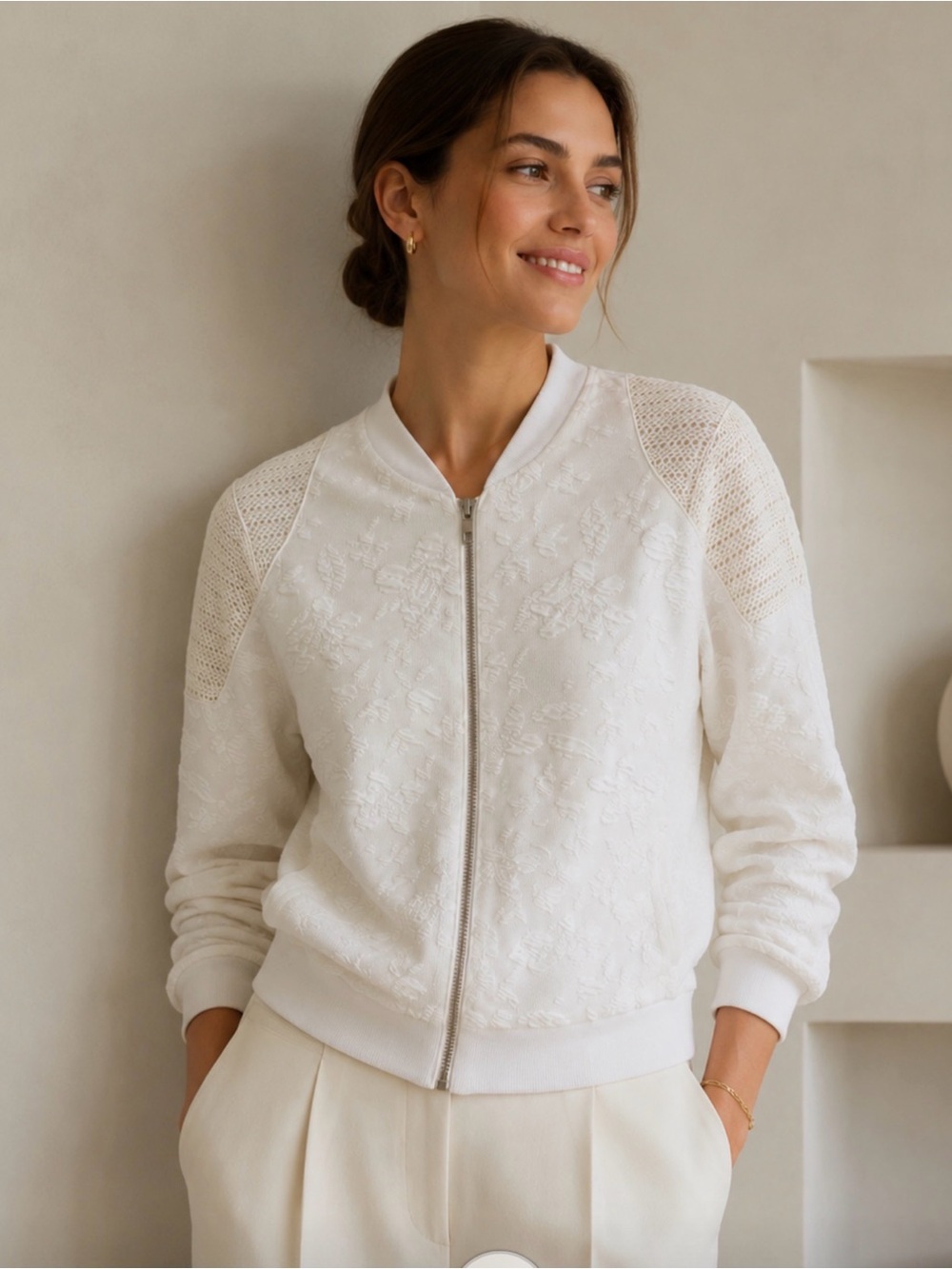 Sanctuary white multi-textured minimalist bomber jacket. Small - Picture 2 of 12